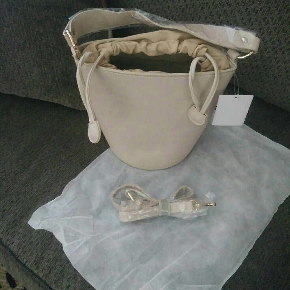 Women's handbag